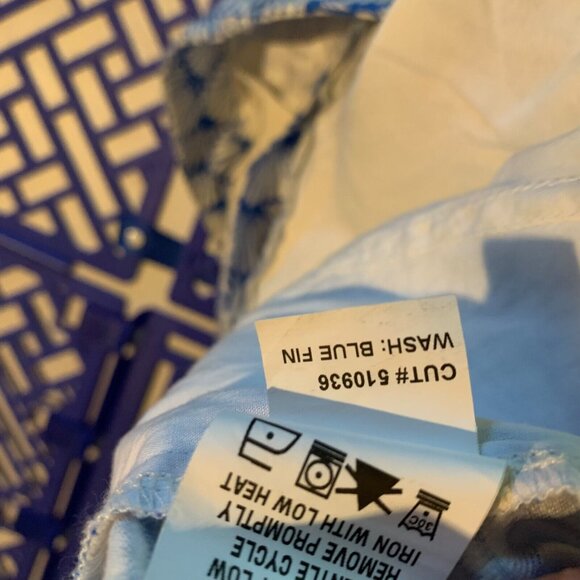 Level 99 Womens Cindie Printed Blue Linen Stretch Casual Chino Short Size 32 NWT - Picture 10 of 12